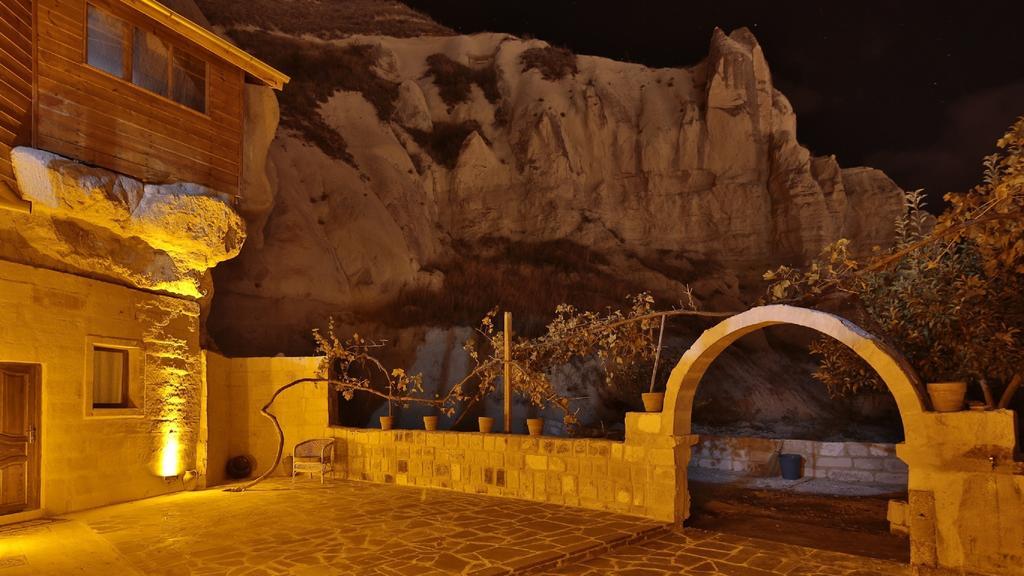 Garden Cave Hotel Гореме Экстерьер фото