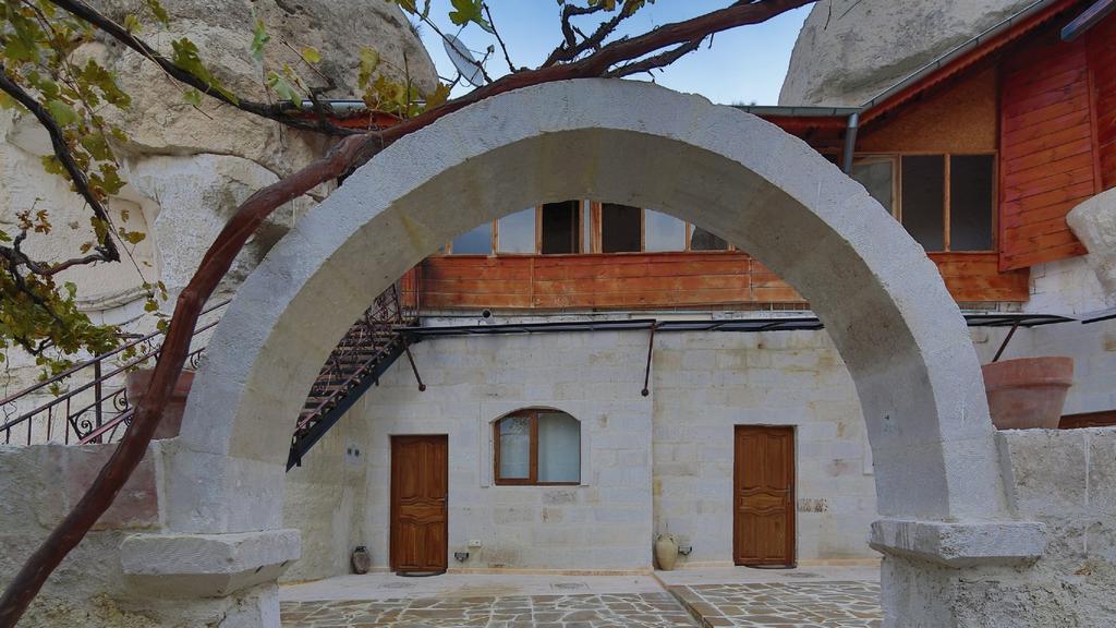 Garden Cave Hotel Гореме Экстерьер фото
