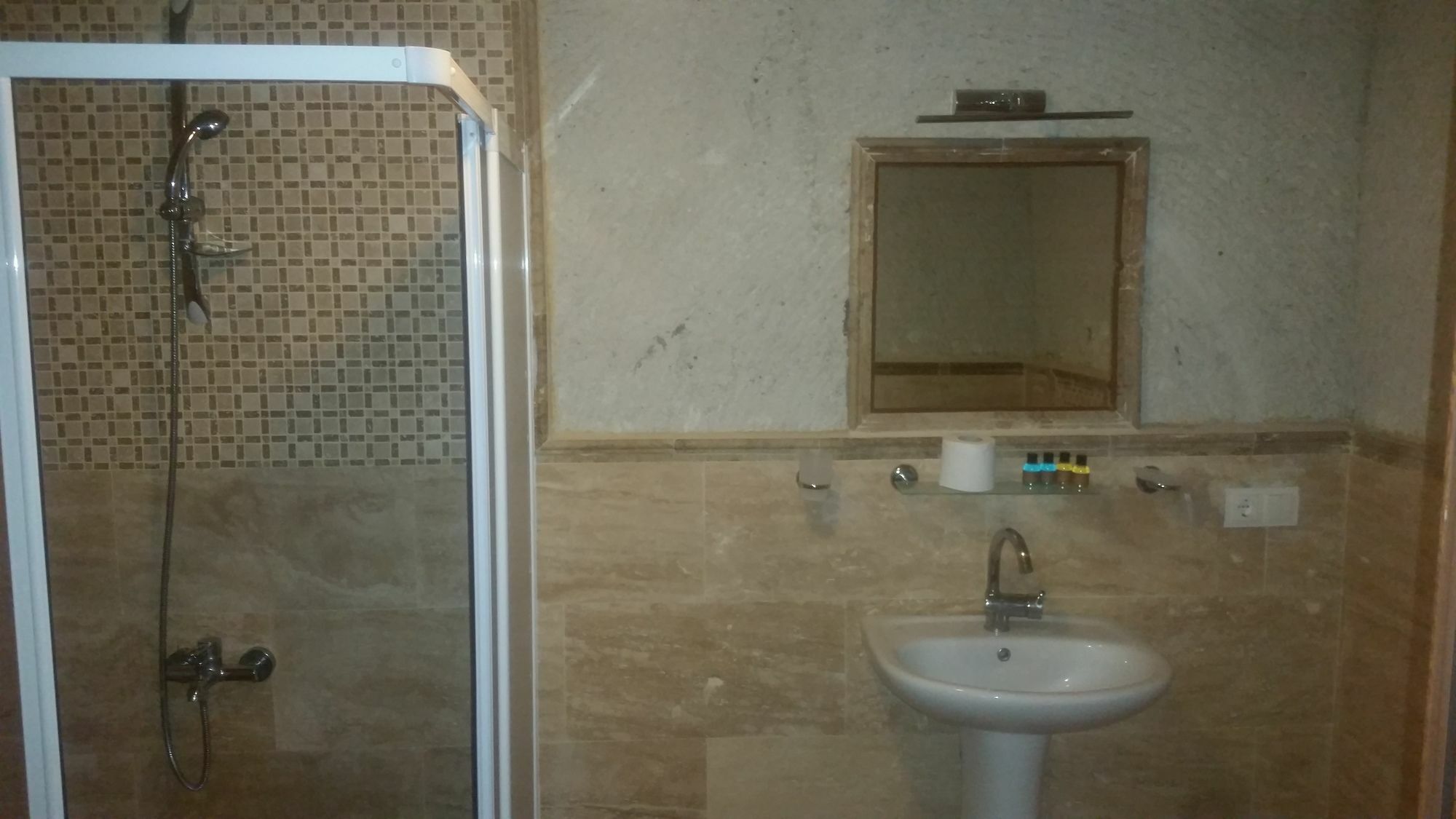 Garden Cave Hotel Гореме Экстерьер фото